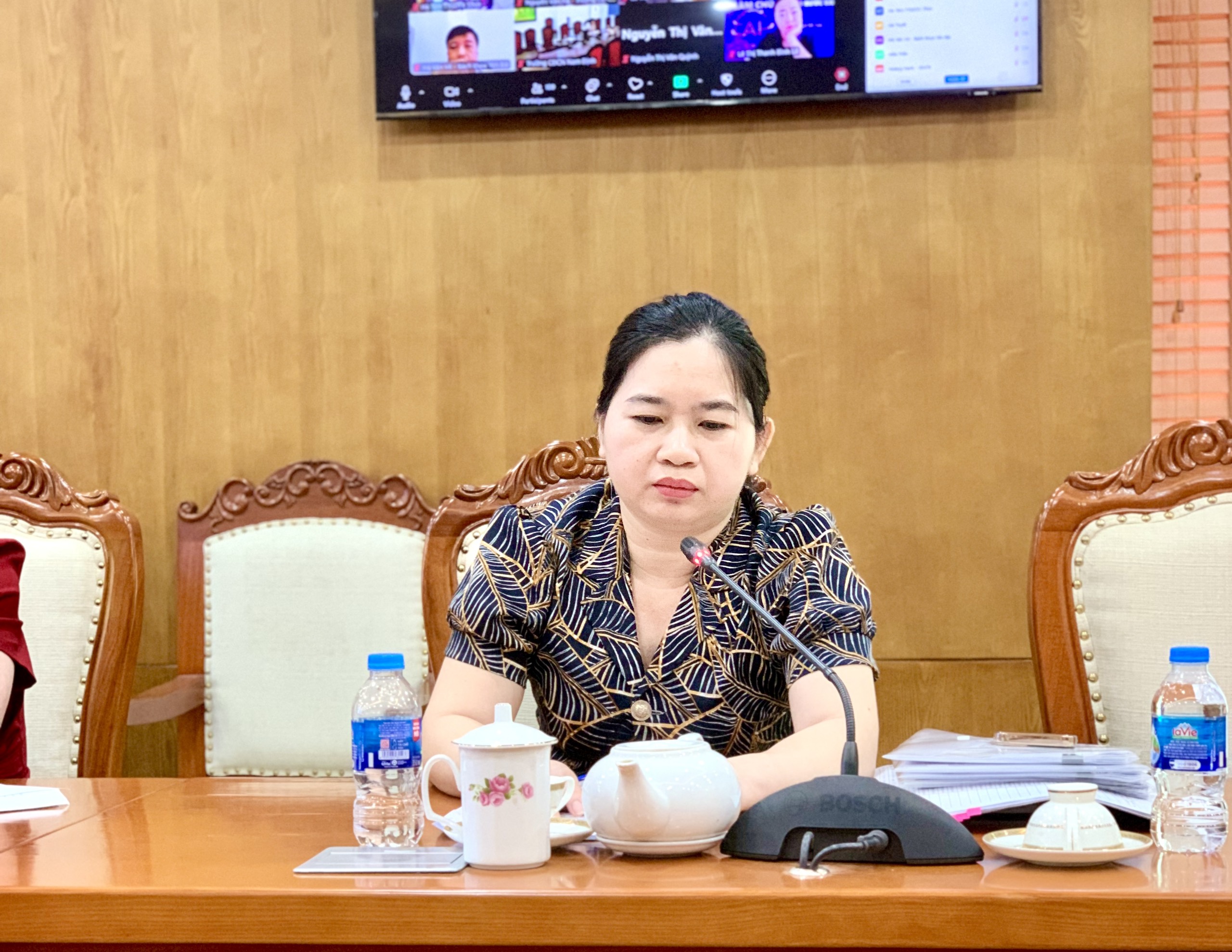 Th.s Dương Thị Kim Thu - Phó phòng Chuyên môn, Trưởng Bộ phận Quản lý Đào tạo phát biểu tại Hội nghị Tập huấn